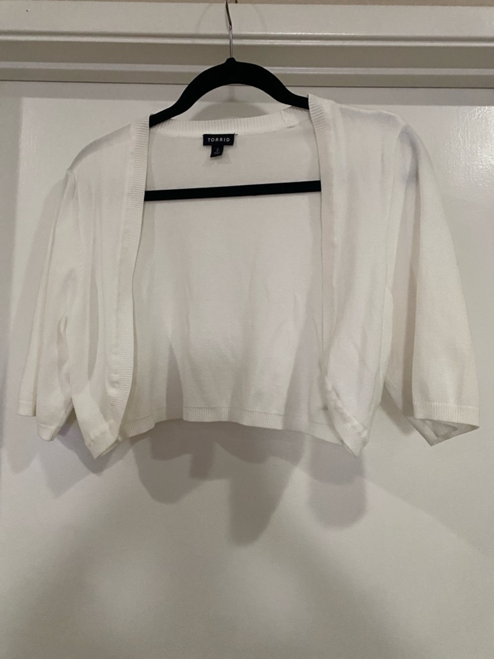 torrid White Cropped Open-Front Bolero Cardigan
